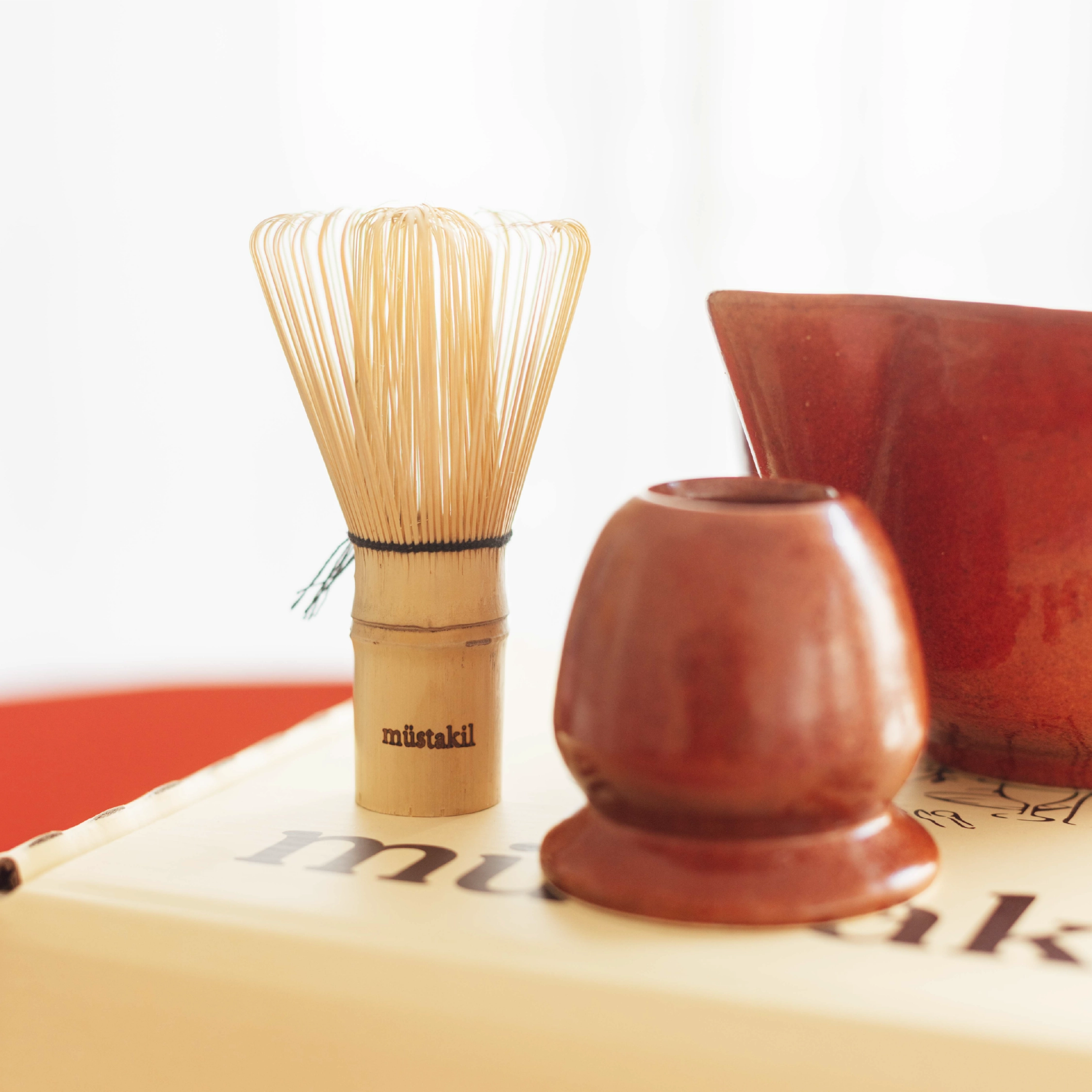 Stoneware Matcha Whisk Tutucu - Dem Kırmızı