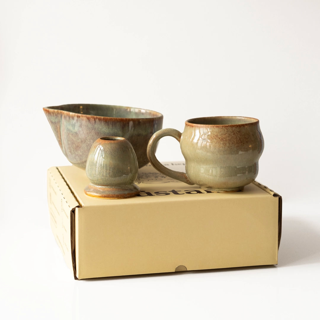 Matcha Ritüeli: Müdavim Yeşil Matcha Kase+Whisk Tutucu+Bambu Whisk+Büyük Kupa