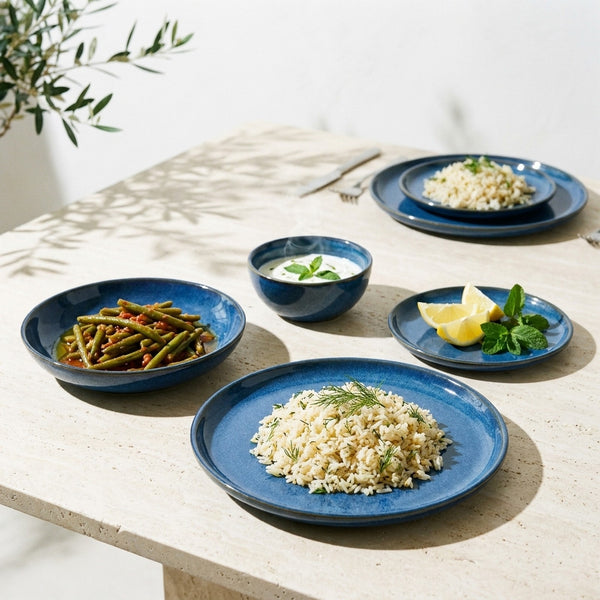 2 kişilik Sayfi Mavi stoneware yemek takımıyla kurulmuş, yemekli sofra renk:Sayfi Mavi