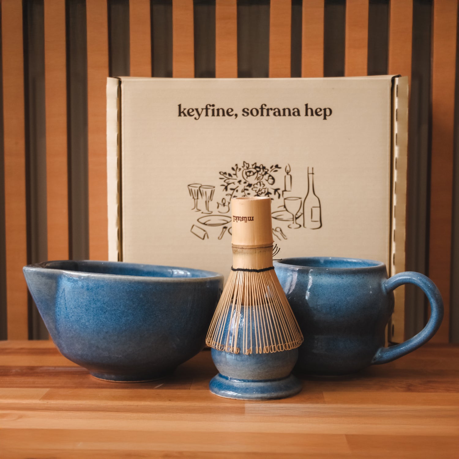 Matcha Ritüeli: Sayfi Mavi Matcha Kase+Whisk Tutucu+Bambu Whisk+Büyük Kupa
