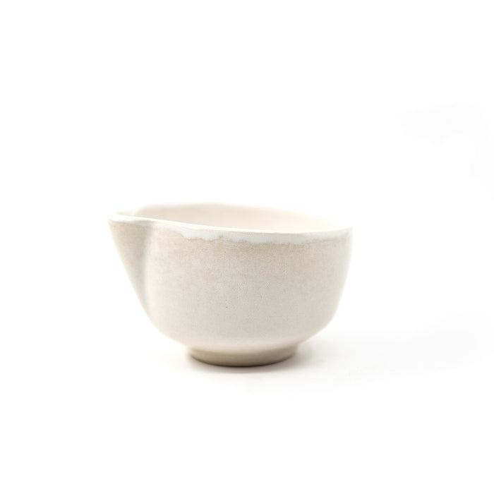 Stoneware Matcha Kasesi – İnci Beyaz